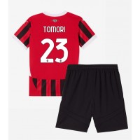 AC Milan Fikayo Tomori #23 Heimtrikotsatz Kinder 2024-25 Kurzarm (+ Kurze Hosen)